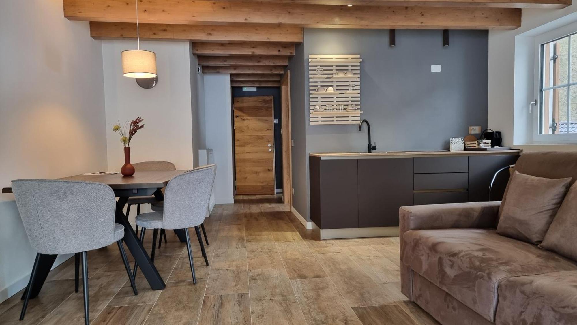 Residence Geisler Funes Funes  Extérieur photo