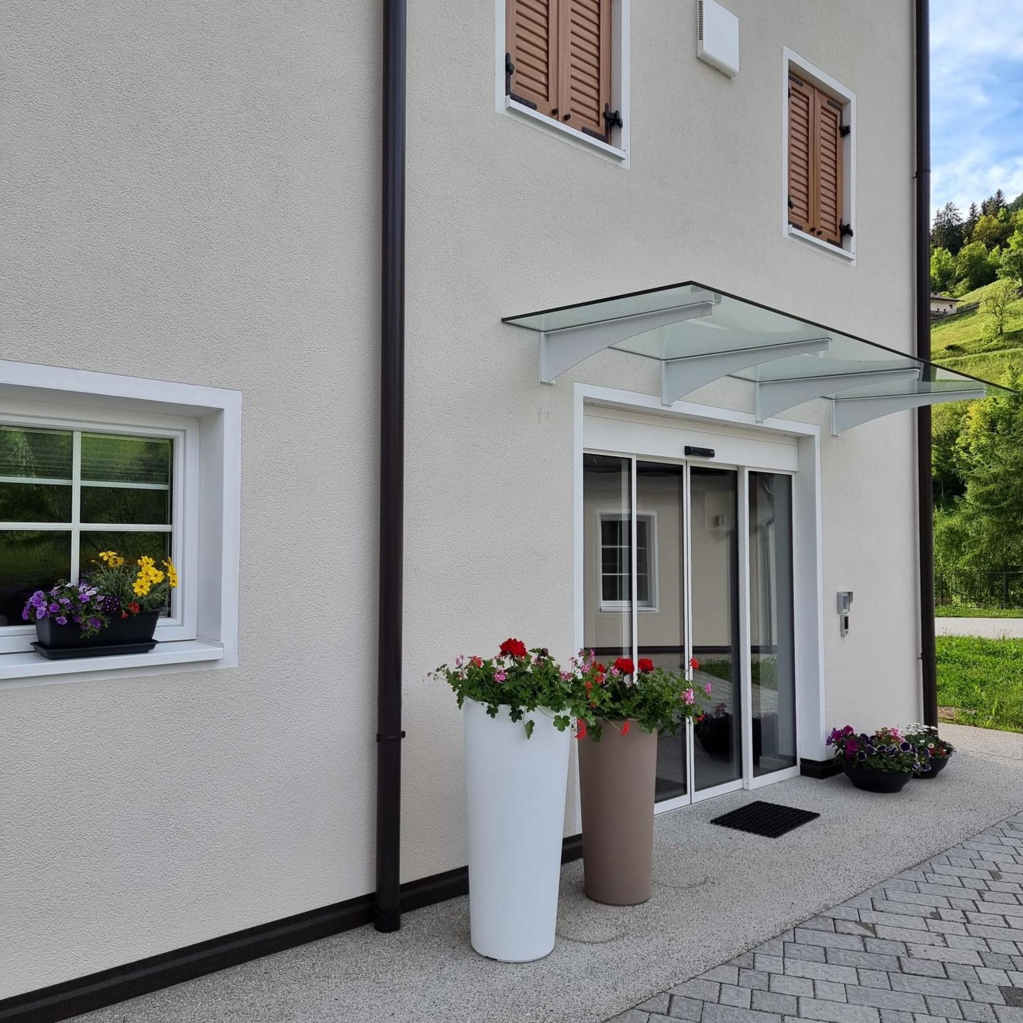 Residence Geisler Funes Funes  Extérieur photo